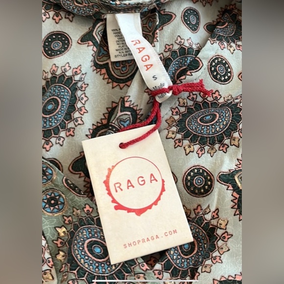 RAGA- Kasi long sleeve maxi dress - Picture 2 of 3